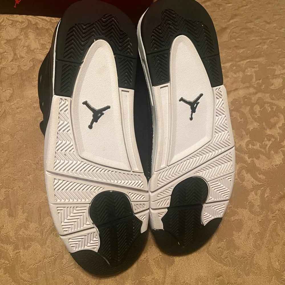 AJ Jordan 4 Royalty Black/Metallic Gold-White Mens Size 12 - Picture 5 of 10